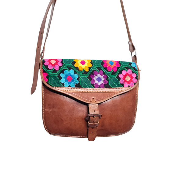Hand Embroidered Sling Bag - FLOWERS - Picture 2 of 8